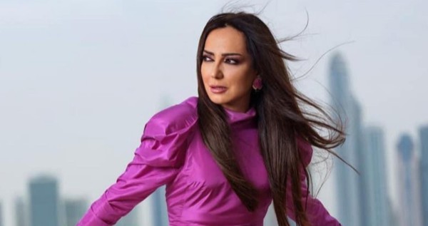 أمل عرفة تكشف تعرّضها للابتزاز بعد تسجيل منسوب لابنتها