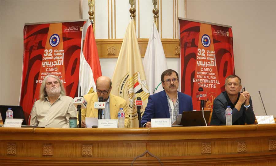 في ختام مهرجان القاهرة الدولي للمسرح التجريبي الـ32... انفض المولد وفِرحوا الأولاد