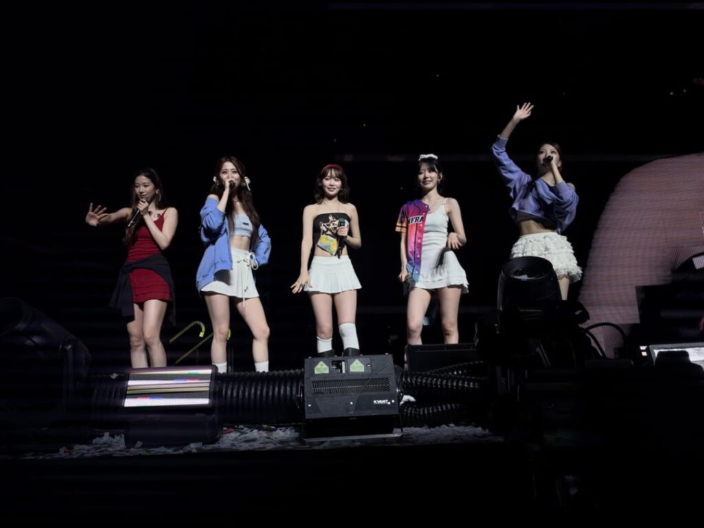 الهدايا المجانية/merch/VIP الأشياء الجيدة +