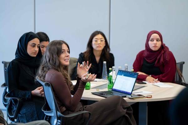 منصّة «السيدات للاستدامة» تستقبل طلبات المشاركة ببرنامج «الرائدات» لدورة 2026