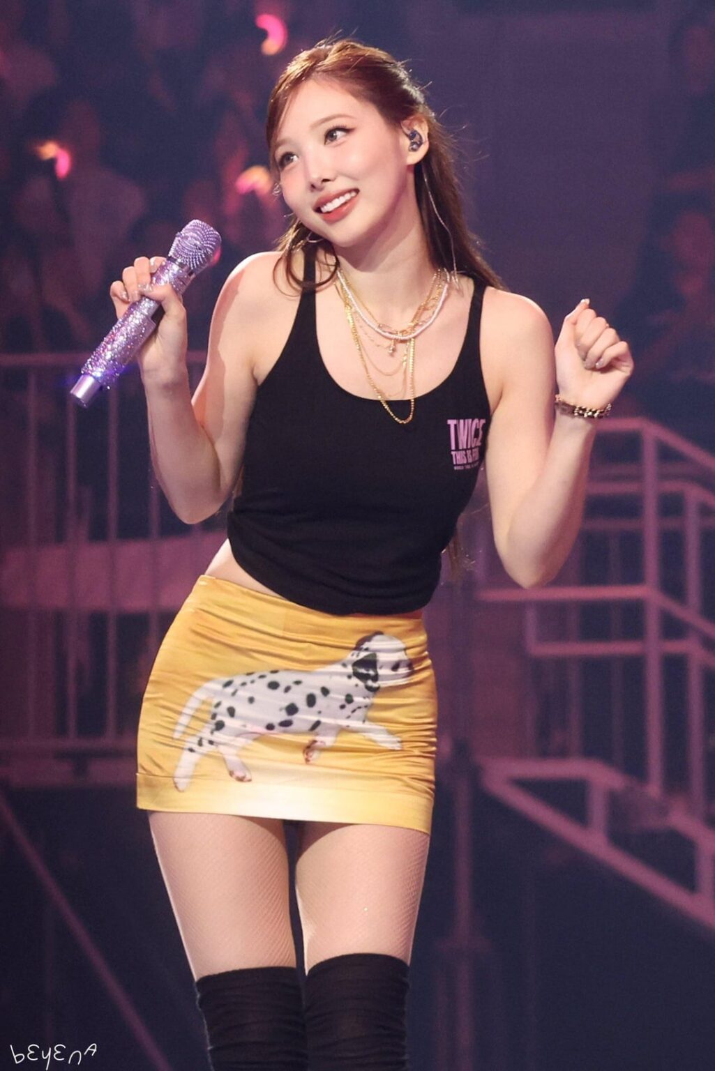 عيد نايون سعيد!