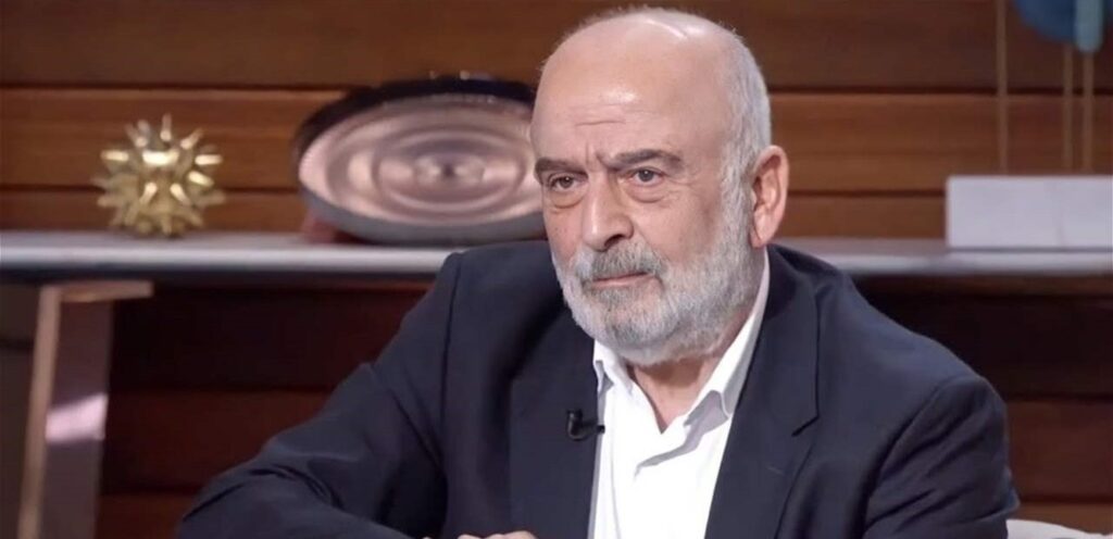 “العوام سوّقولها”… الفنان السوري الشهير يخرج عن صمته ويوضح ما قصده بشأن إتقان اللغة الفصحى Doc-P-1422181-638945789091665179.jpg