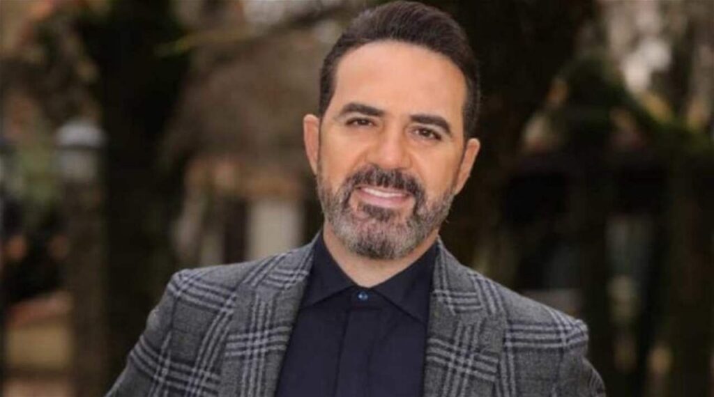 وائل جسار يطل مع ابنه وائل جونيور.. الشبه الكبير يخطف الأنظار