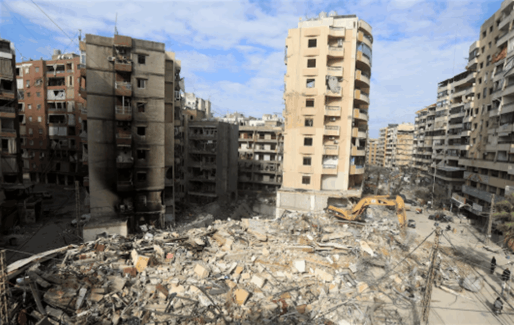 &quot;السلاح&quot; مقابل &quot;إعادة الاعمار&quot;!