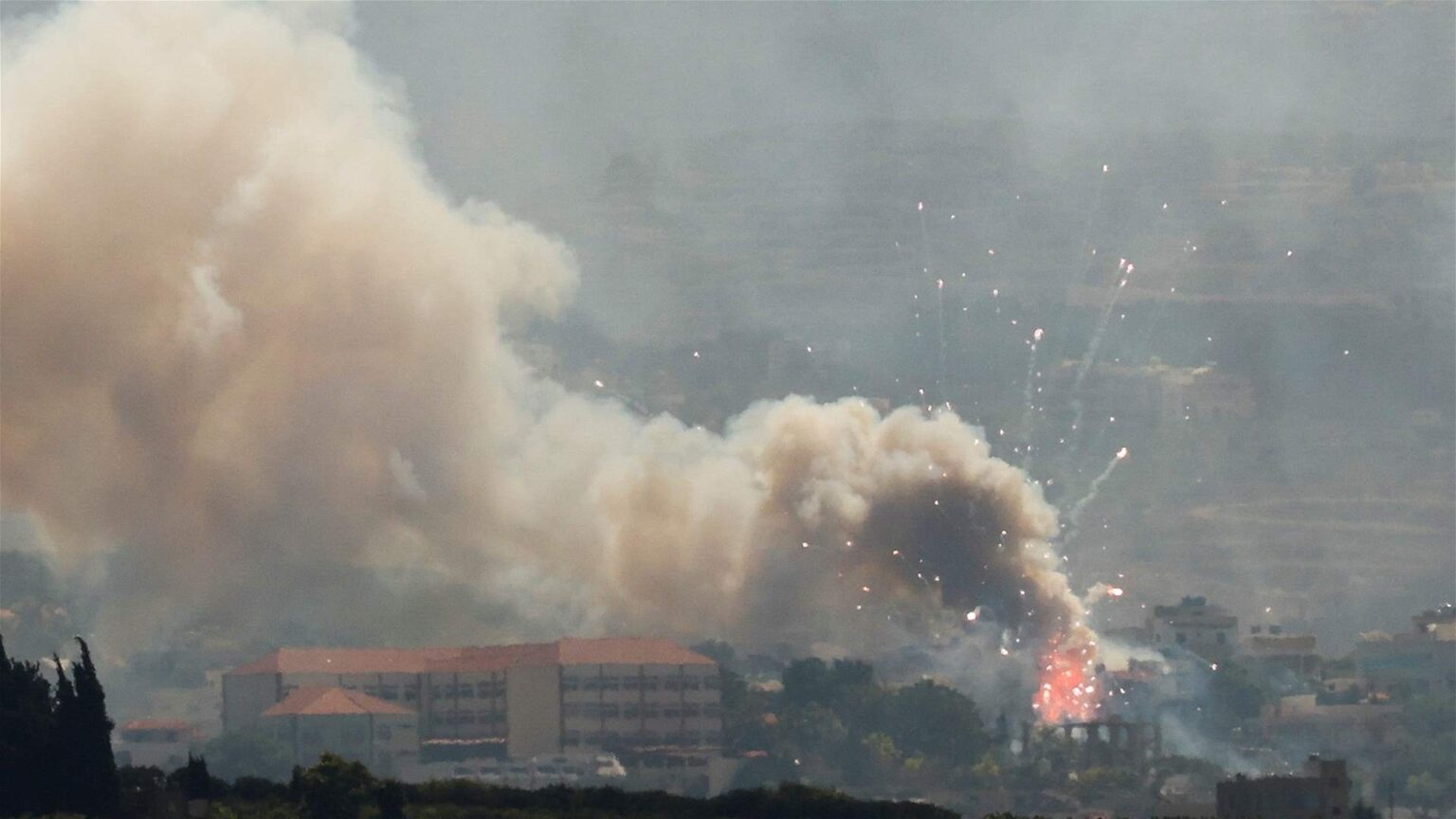 "المهلة أقصاها شهر".. وإلا تصعيد إسرائيلي موسع!