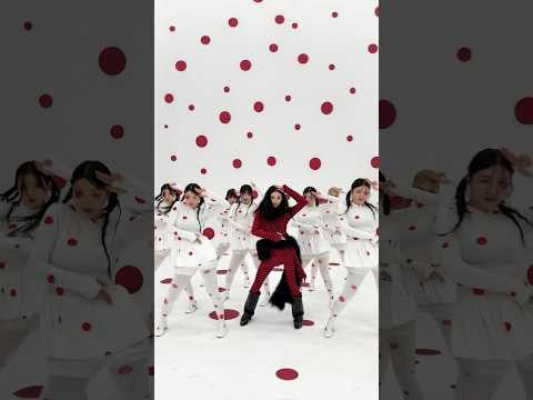 Chaeyoung (مرتين) - تبادل لاطلاق النار (ألعاب نارية) (تحدي الرقص) (250912)
