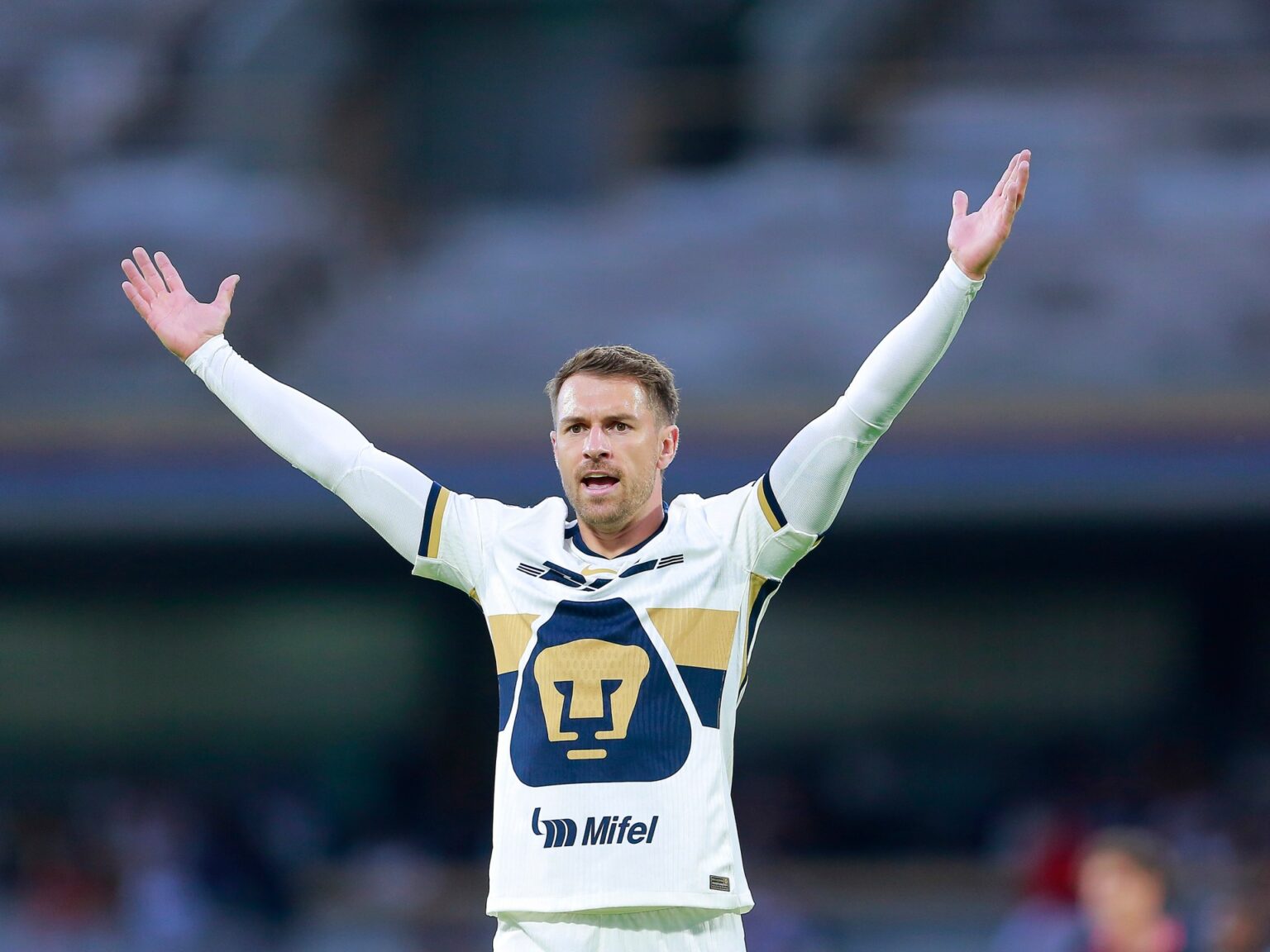 لعنة رامسي تعود إلى الواجهة بعد وفاة جورجيو أرماني | رياضة