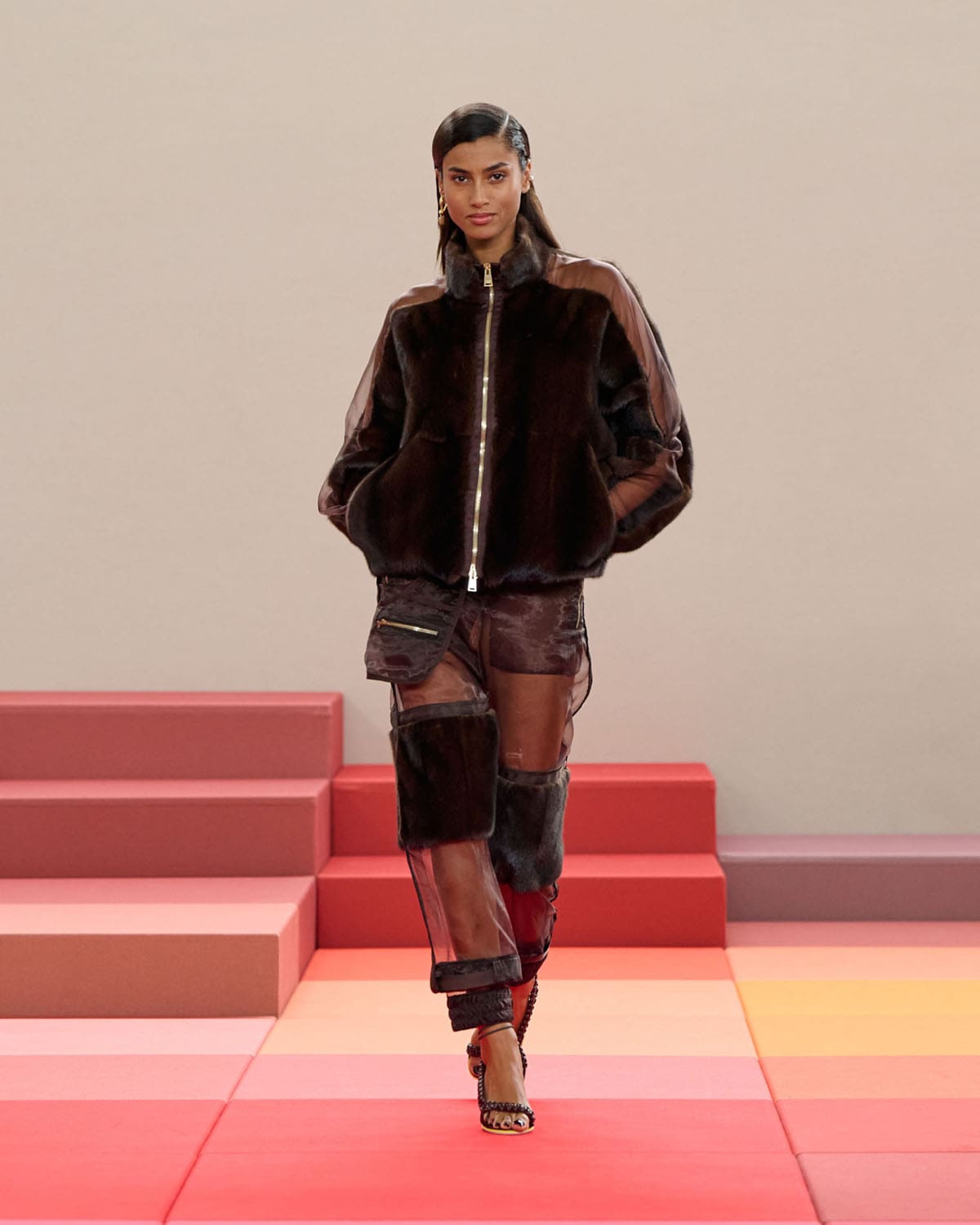 مجموعة فندي الأزياء الجاهزة لربيع وصيف 2026 (إنستغرام) 