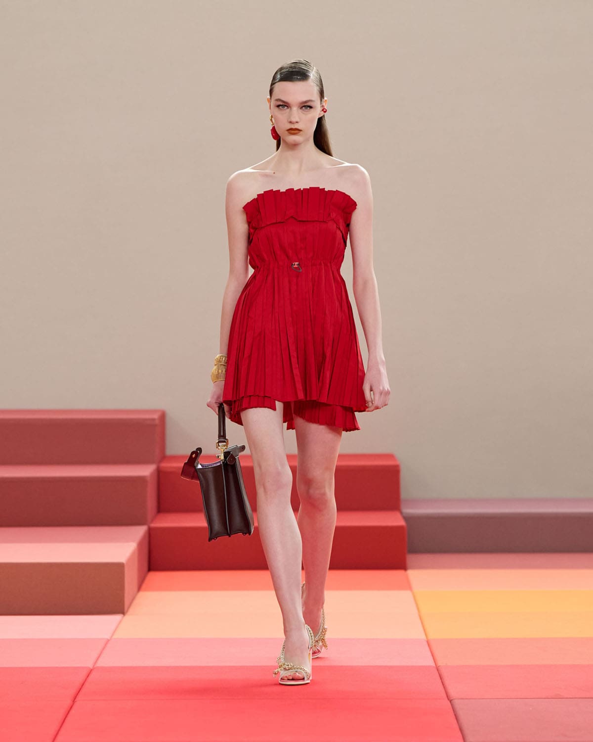 مجموعة فندي الأزياء الجاهزة لربيع وصيف 2026 (إنستغرام) 