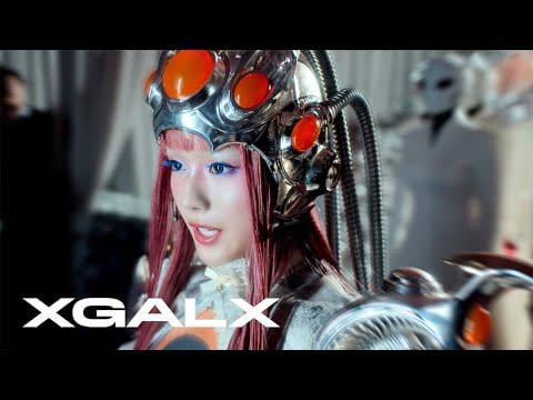 XG - أول ألبوم كامل / ما قبل الإصدار الفردي: Gala (الدعابة المرئية - Juria)