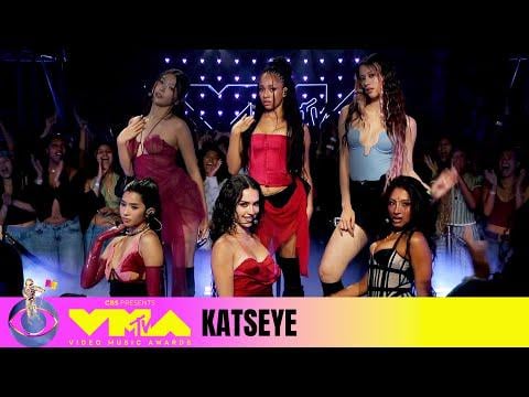 Katseye - Gabriela @ 2025 MTV Video Music Awards (VMAS) Red Carpet Pre -Show (250908)