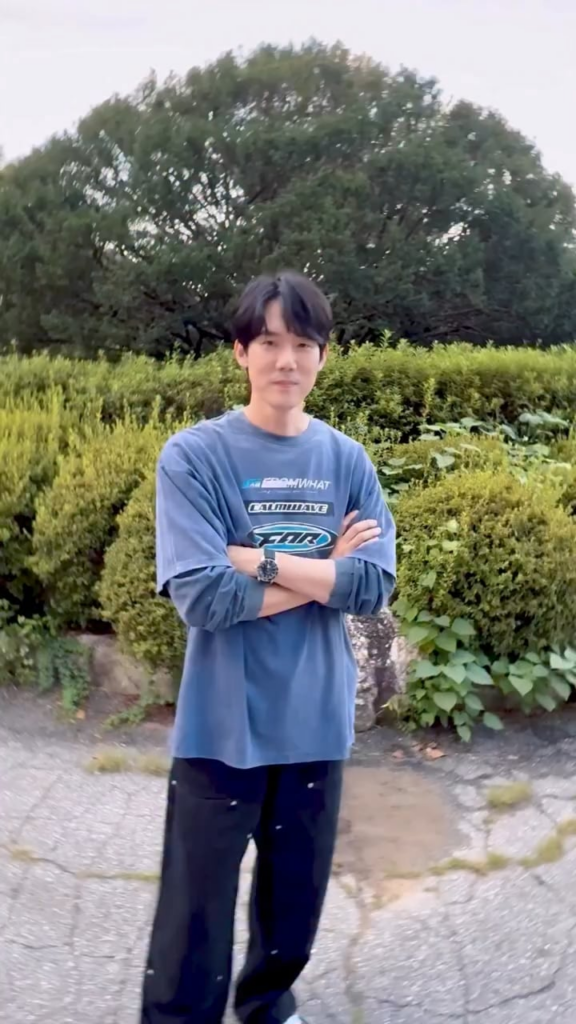 250920 ive تحديث Tiktok الرسمي مع Gaeul و Yujin & Rei (الفذ. Yoo Yeon-Seok)