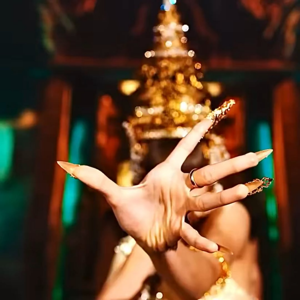 201009 منذ انخفاض لاليسا