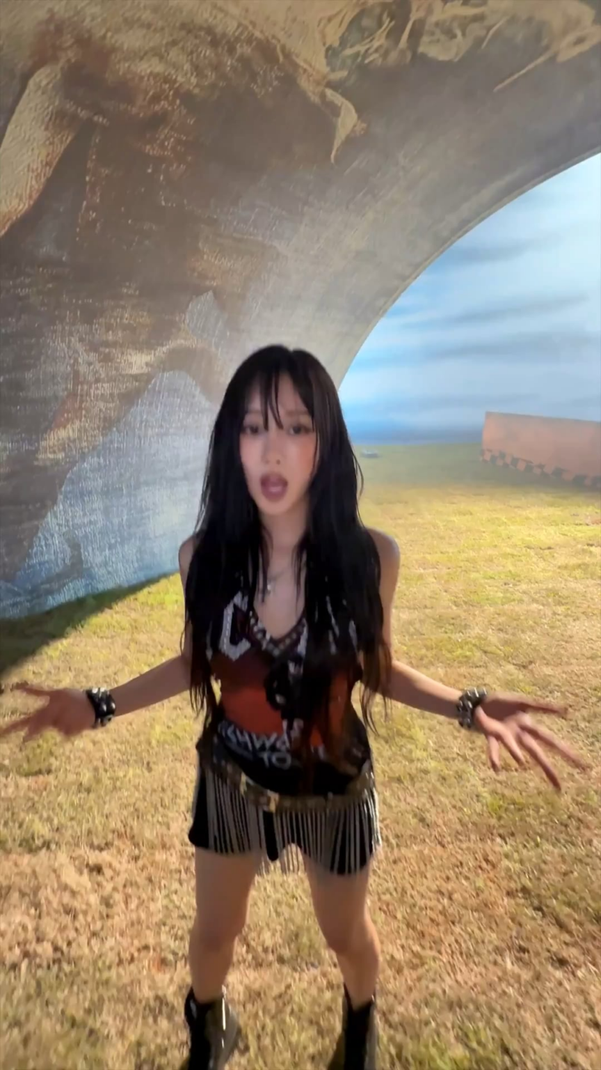 250909 تحديث AESPA Tiktok مع Giselle & Ningning - 𝙄𝙢𝙢𝙖 𝙘𝙖𝙧𝙧𝙮 𝙢𝙮𝙨𝙚𝙡𝙛