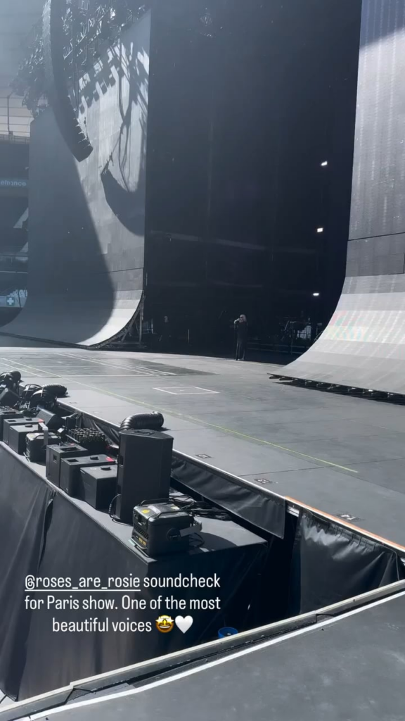 250902 تحديث قصة Geerouz Ig مع الورود