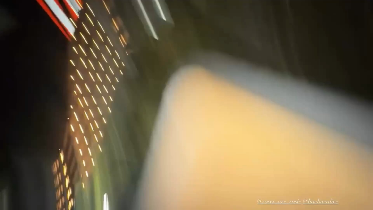 250927 تحديث قصة Joanday Ig مع الورود