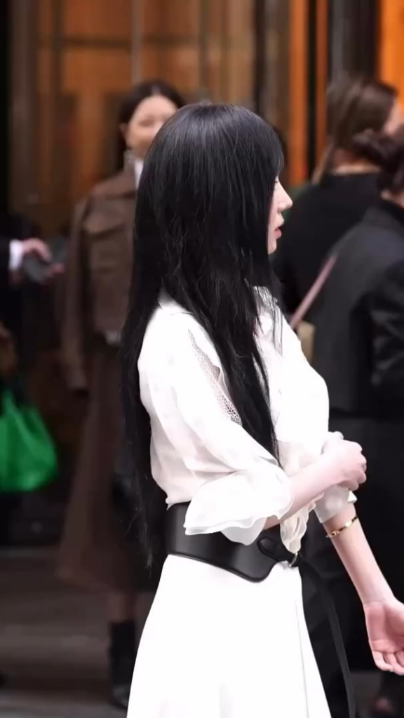 250911 Vogue Taiwan Instagram Update with Winter