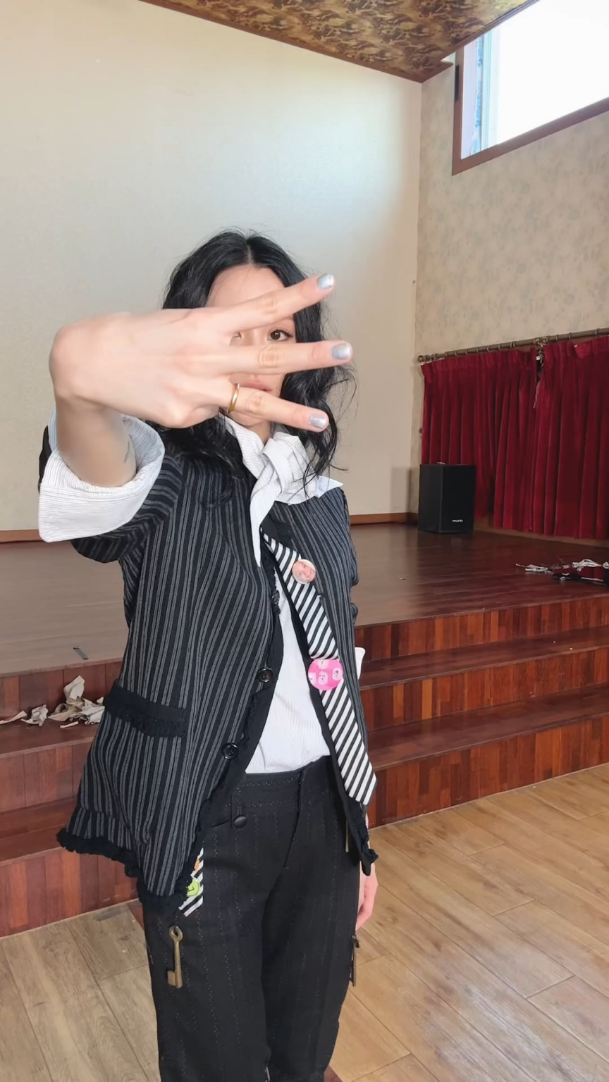 250918 تحديث Tiktok مع Chaeyoung - Check 😎