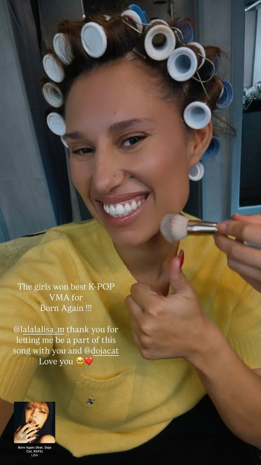 250909 تحديث قصة Raye IG W/ Lisa & Doja Cat