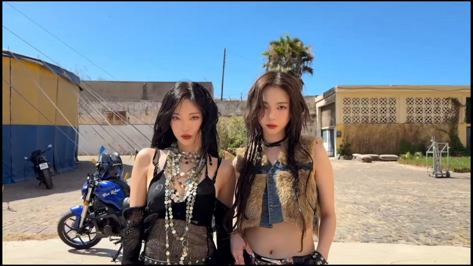 25090 تحديث علامة ASPA مع Ningning & Karina - ☀