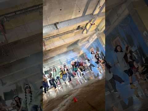 250922 "Mo 'M/V Dance Performance وراء