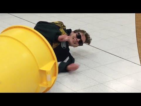 الملاك #48 يبدو مألوفا؟ واضغط من الفقاعة