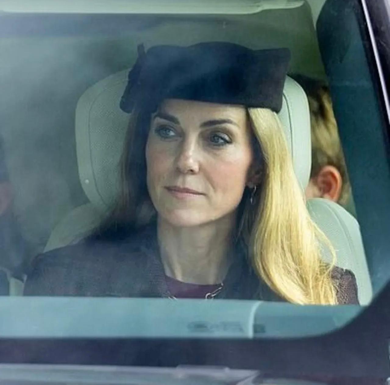 كيت ميدلتون بالشعر الاشقر في خريف 2025 (انستغرام)