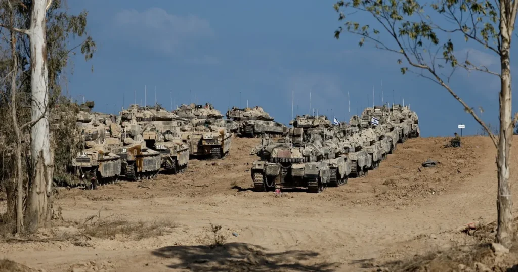 صور أقمار اصطناعية تظهر حصار الدبابات الإسرائيلية لمدينة غزة