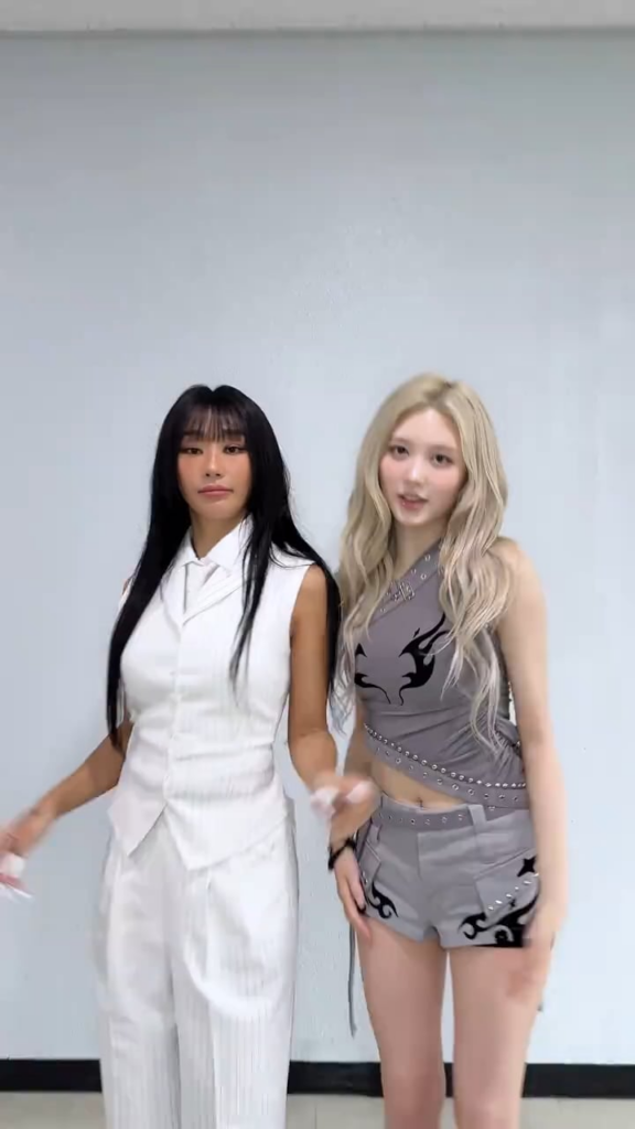250908 ive ive tiktok update with gaeul (feat. hyolyn) - xoxz (التحدي)