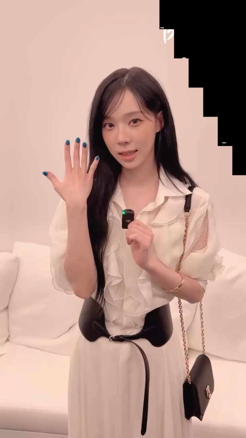 250911 Harper's Bazaar Korea Instagram Update مع Winter