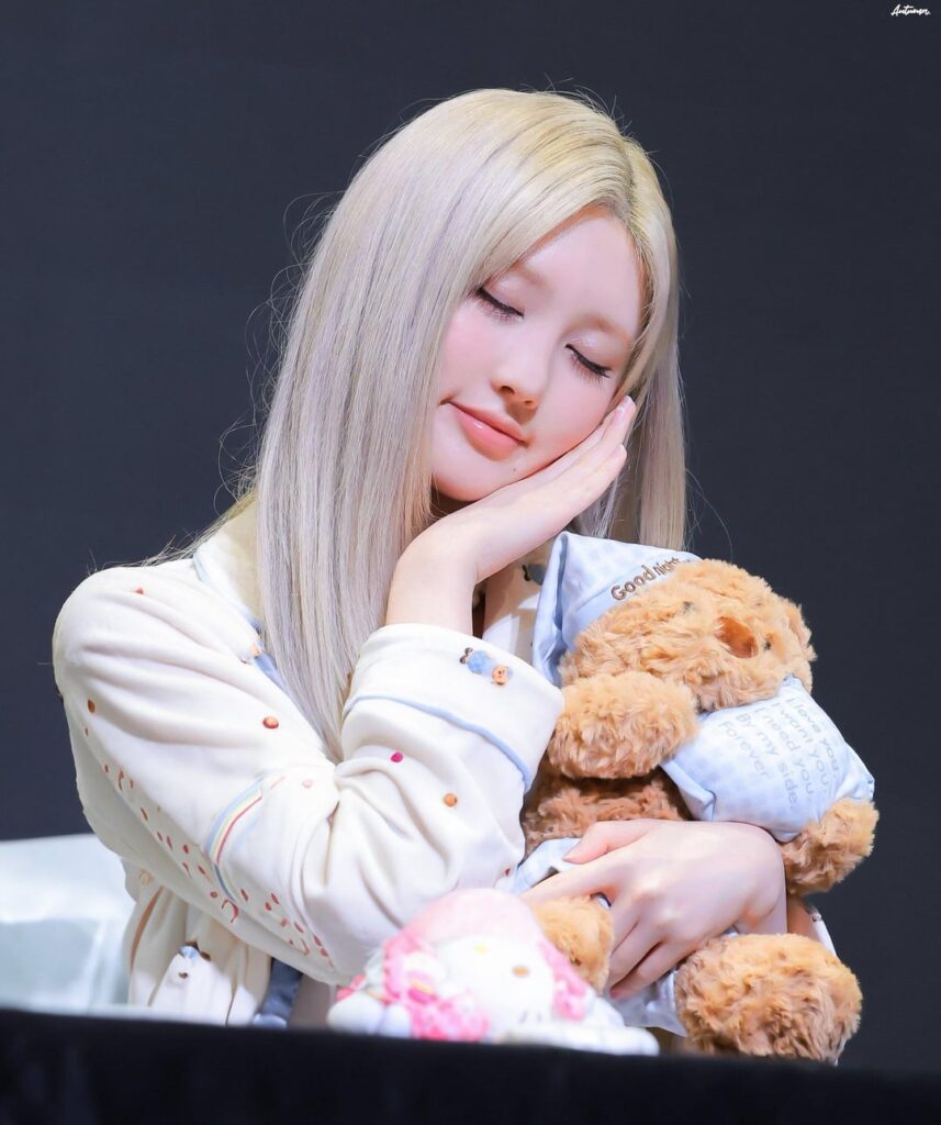 250905 تحديث Gaeul Fansite