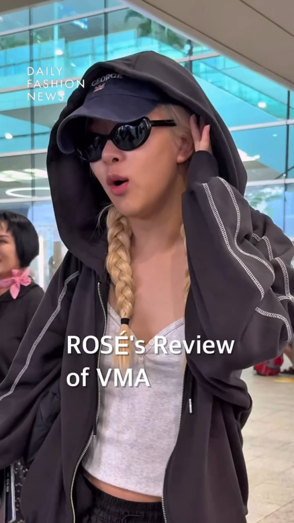 250909 مطار Rosé @ Incheon الدولي (وصول من نيويورك)