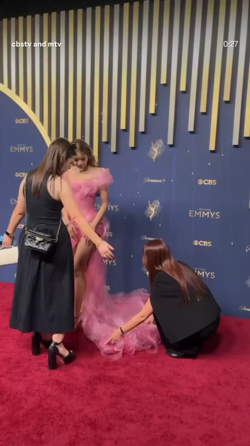 250914 ليزا (Lloud) تحديث قصة IG