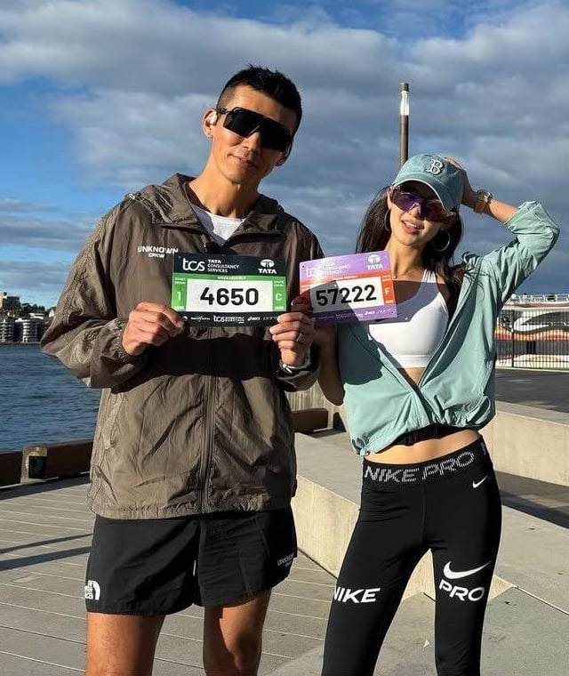 250917 Jinusean3000 Update Instagram مع Danielle