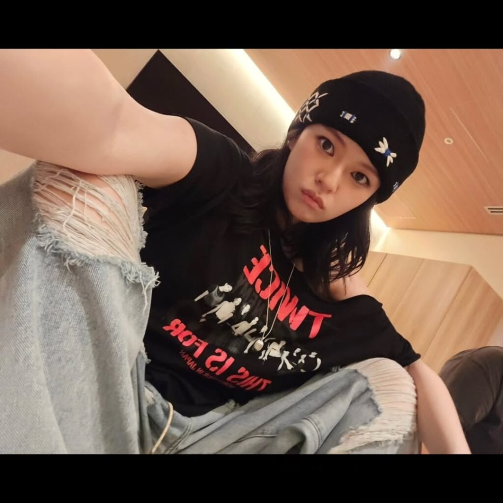 250917 تحديث Jeongyeon Instagram - Tokyo Dome دعنا نذهب !!!!!!!!!