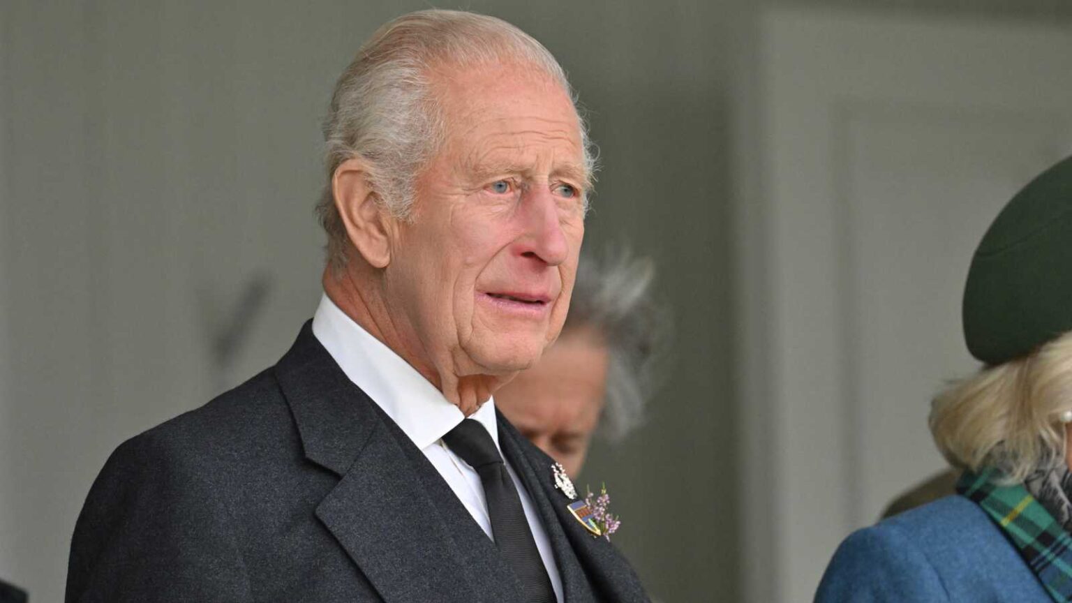 الملك تشارلز يلتقي أكبر معمّرة في العالم (فيديو) كرات غامضة تعود للظهور على سواحل أستراليا (صور)