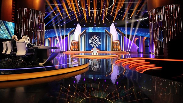 «بيرق الشعر» ينتظر صاحبه.. التجارب الأخيرة لـ«شاعر المليون 12» في أبوظبي