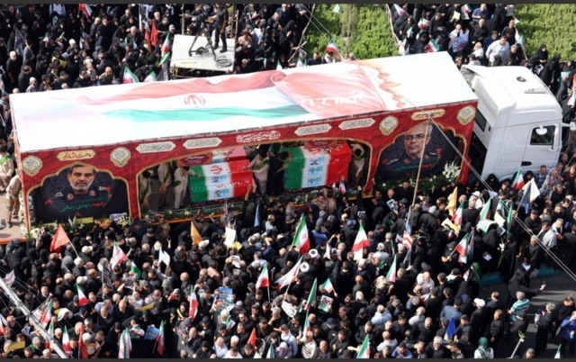 "كيف استخدمت إسرائيل الحراس الشخصيين كوسيلة لاستهداف قادة إيران؟" في نيويورك تايمز