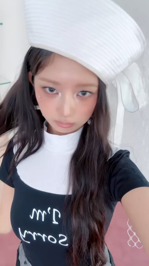 250910 ive تحديث Tiktok الرسمي مع REI ، Wonyoung & Leeseo-أعطني 🌬 𝘐-𝘝-𝘌