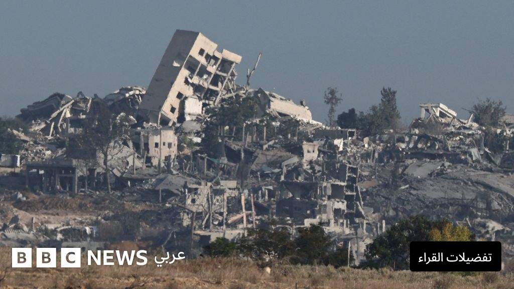 حرب غزة: عشرات القتلى في قصف إسرائيلي على قطاع غزة، والسيسي وماكرون يؤكدان على أهمية مؤتمر “حل الدولتين” حرب غزة: عشرات القتلى في قصف إسرائيلي على قطاع غزة، والسيسي وماكرون يؤكدان على أهمية مؤتمر "حل الدولتين"