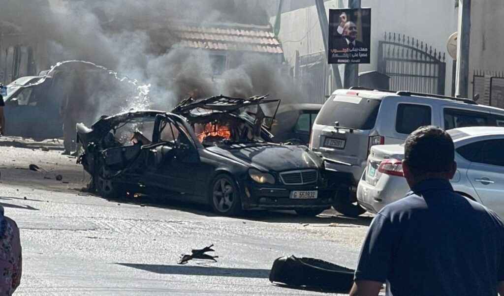 عدوان إسرائيلي جديد: استهداف سيارة أمام مستشفى تبنين الحكومي – جريدة الأخبار عدوان إسرائيلي جديد: استهداف سيارة أمام مستشفى تبنين الحكومي - جريدة الأخبار