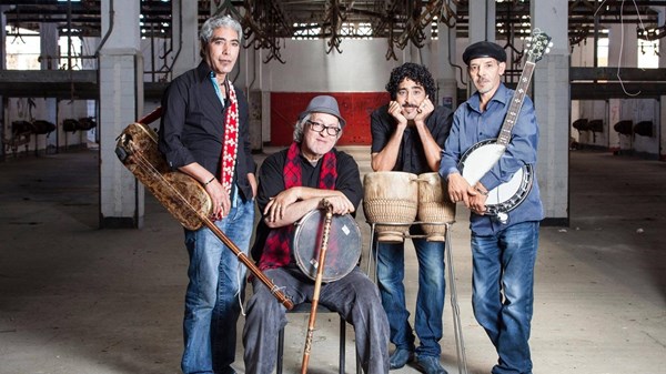 «تنوير» يعود إلى صحراء الشارقة بمشاركة مبدعين عالميين