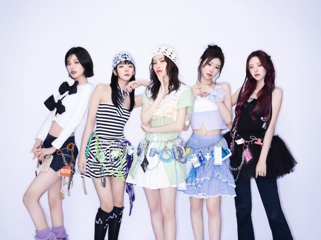 Itzy - اليابان الألبوم الثاني: Collector (Concept Photo 2)
