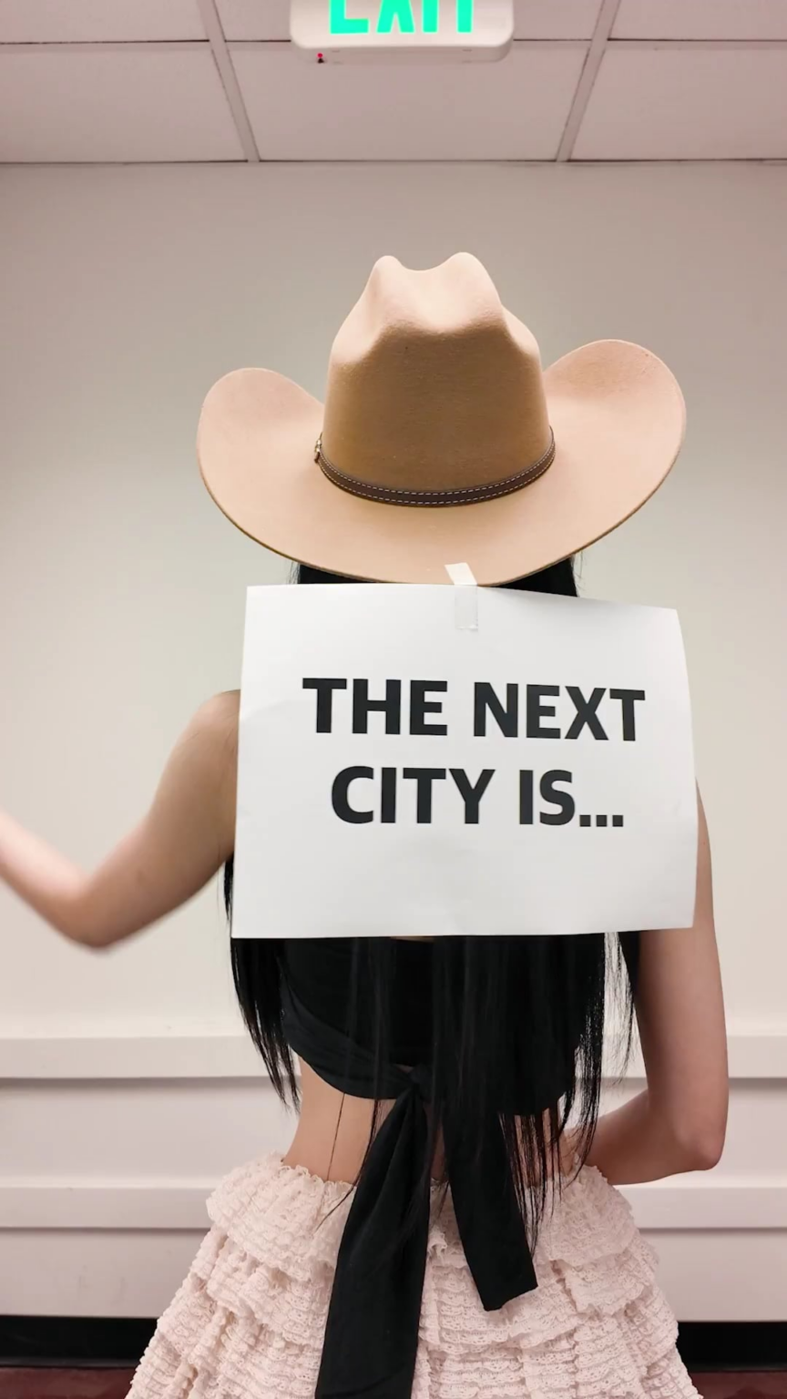 250909 Le Sserafim Tiktok Update مع Miyawaki Sakura - المدينة التالية هي ... Inglewood 💫