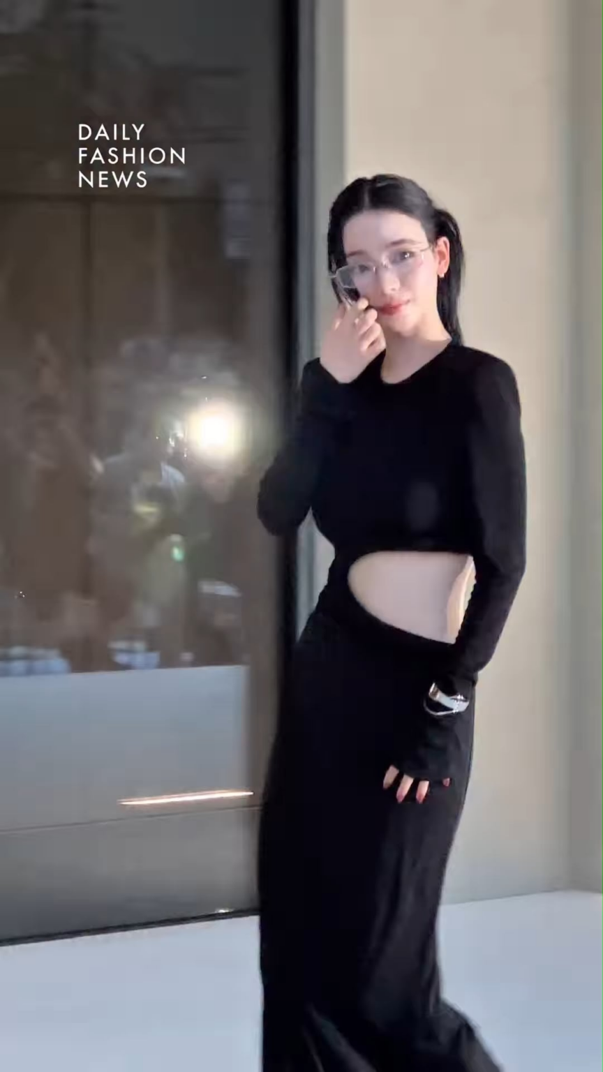 250903 DailyFashion_News Instagram Update مع Karina