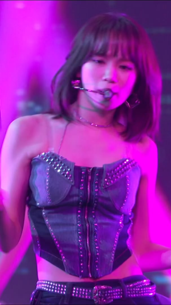 250911 America's Got Talent Tiktok Update مع Le Sserafim - Le Sserafim يجلب الحرارة إلى مرحلة AGT! 🤩