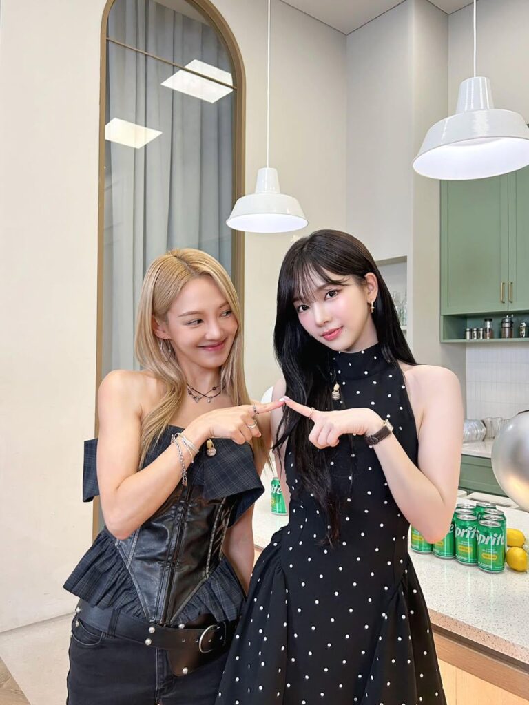 250909 مستوى Hyo Up Instagram Update مع Karina