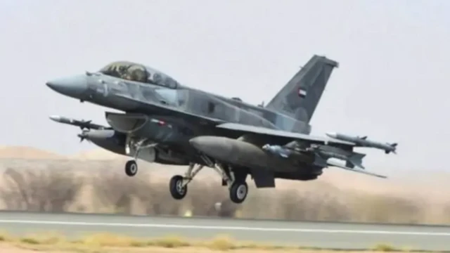 طائرة مقاتلة باكستانية