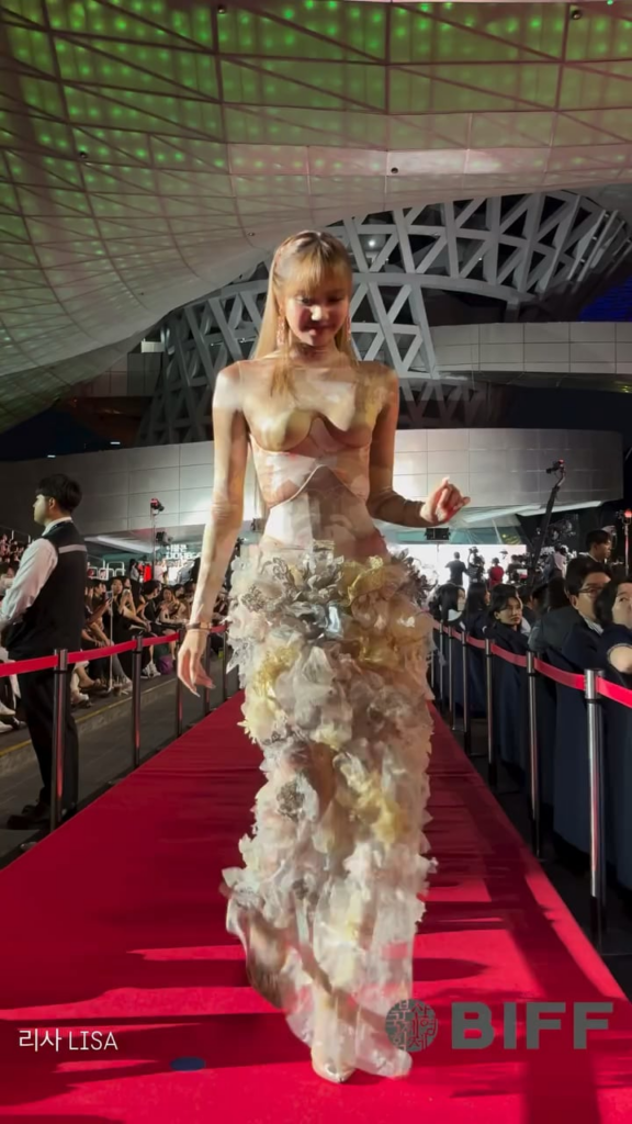 250917 BUSANFILMFEST IG Story Update W/ LISA