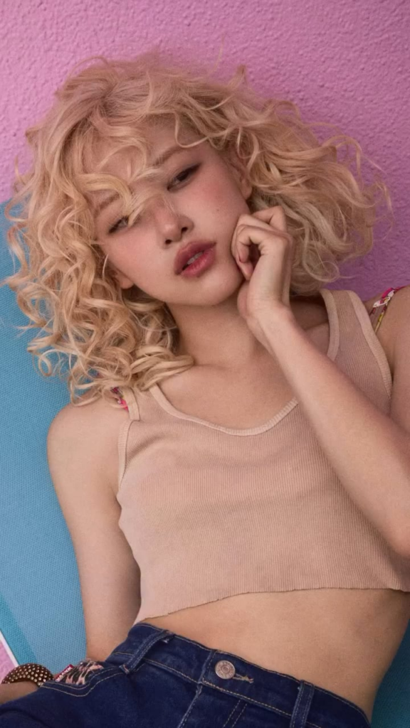 250922 Rosé على "The Howard Stern Show" | تابع الآن على siriusxm